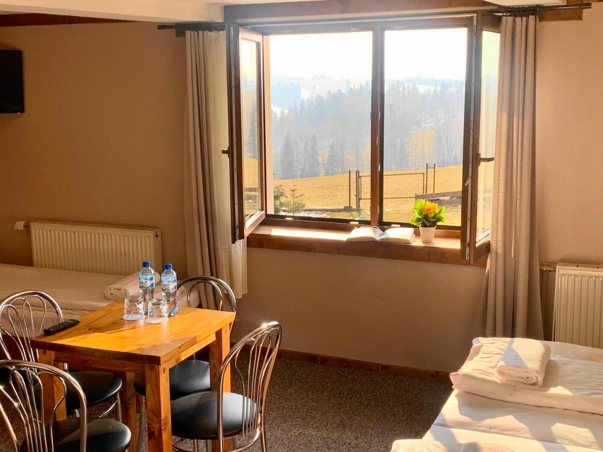 Osrodek Wypoczynkowy U Bartka Bed and Breakfast Czerwienne Exteriör bild